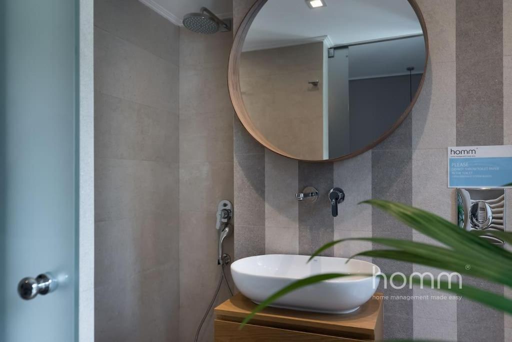Renovated Homm Apartment In Lycabettus, Pitanis Str Athènes Extérieur photo